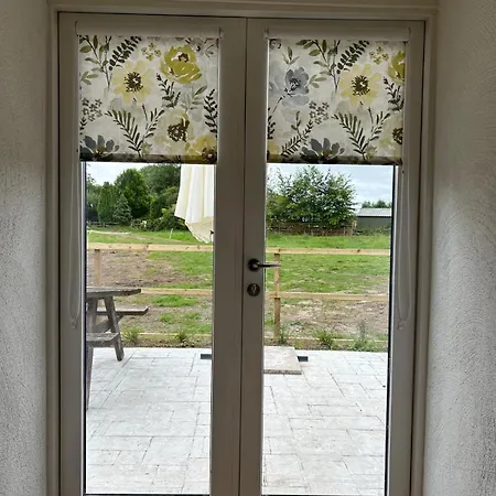 The Hollow, Fisherstown, County