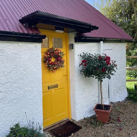 The Hollow, Fisherstown, County *
