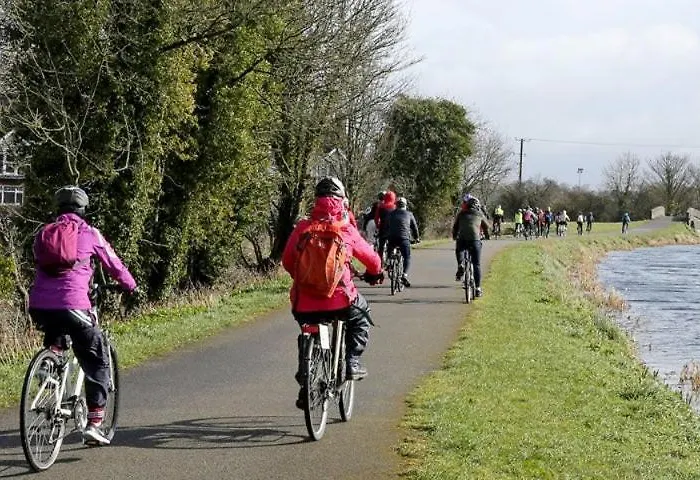 The Hollow, Fisherstown, County *